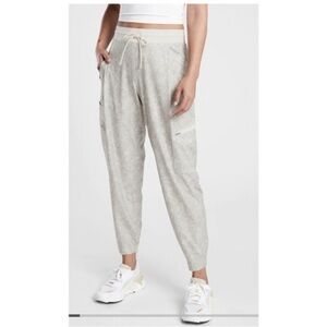 Athleta Venture Printed Pants size 8
